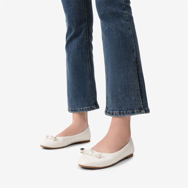Foldable Bowknot Round Toe Ballet Flats - WHITE-PU - 1